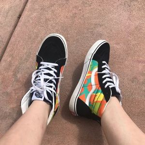 Camo vans size 6 kids fits a 7 1/2 in women’s